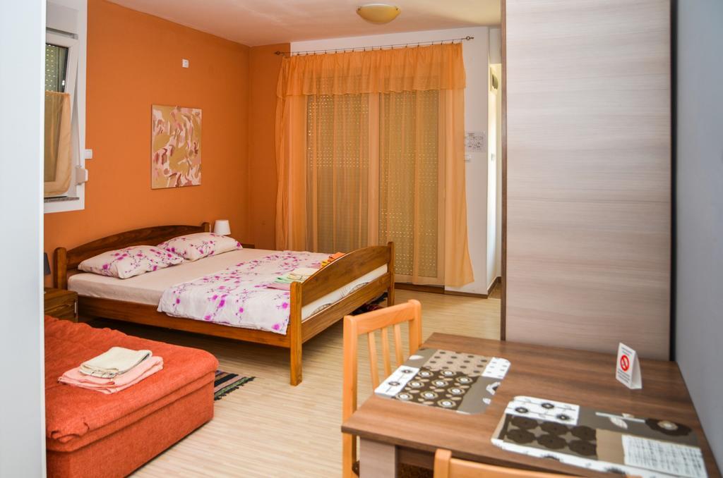 Apartments Svetlica Бачки Петровац Екстериор снимка